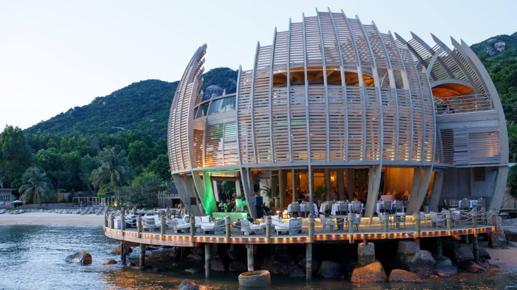 sustainable hotels in An Lam Retreats, Ninh Van Bay