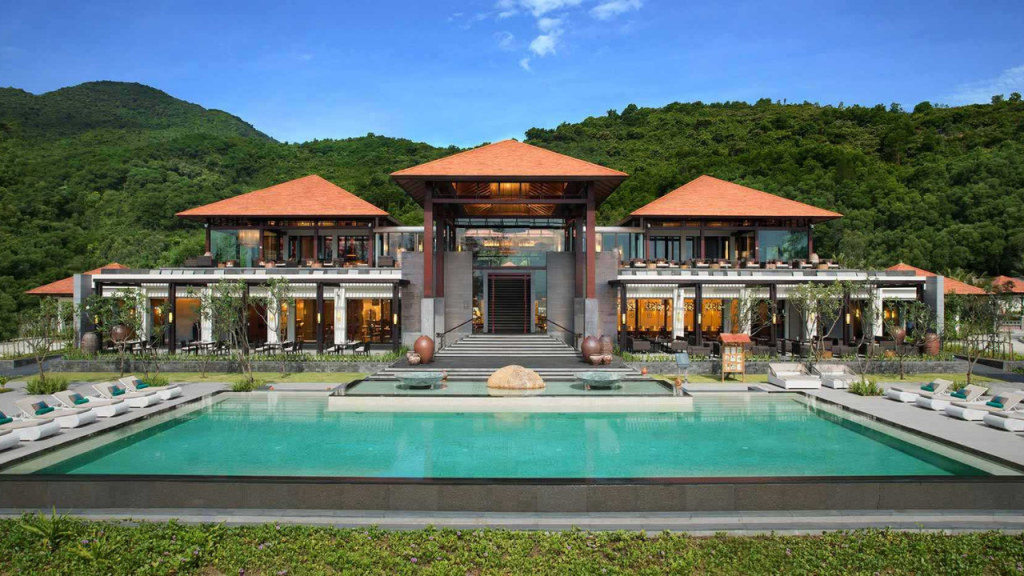 sustainable hotels in Banyan Tree Lang Co, Hue