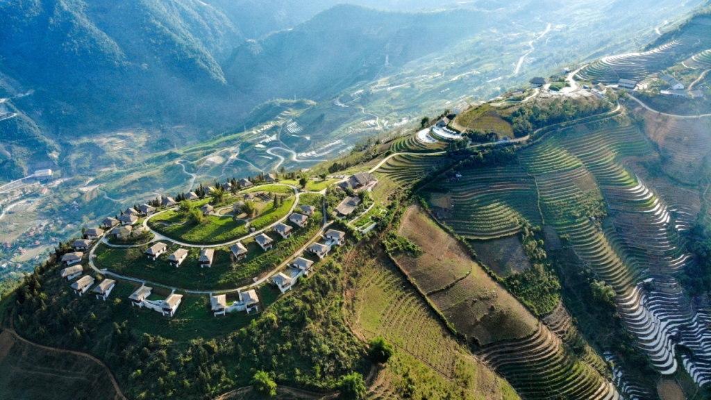 sustainable hotels in Topas Ecolodge, Sapa