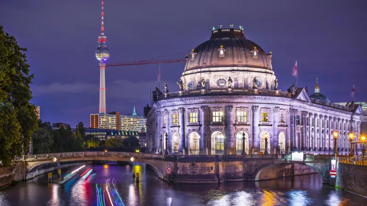 Last-minute hotel bookings Berlin